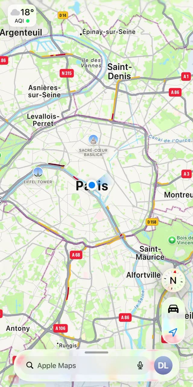 Apple Maps showing Paris after Move here